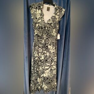 Taylor dress size 12 NWT